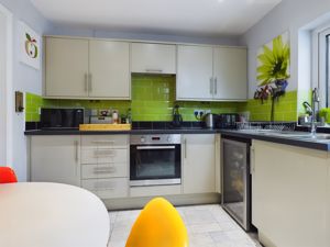 Kitchen- click for photo gallery